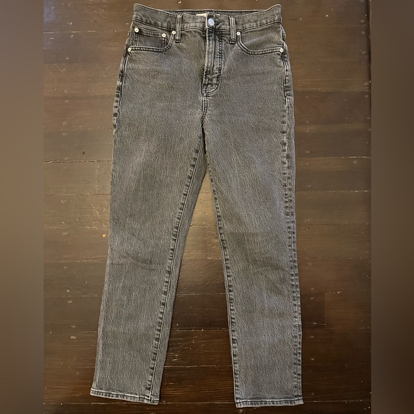 Madewell | The Perfect Vintage Jean in Lunar Wash, 26, MD711 - Picture 5 of 6